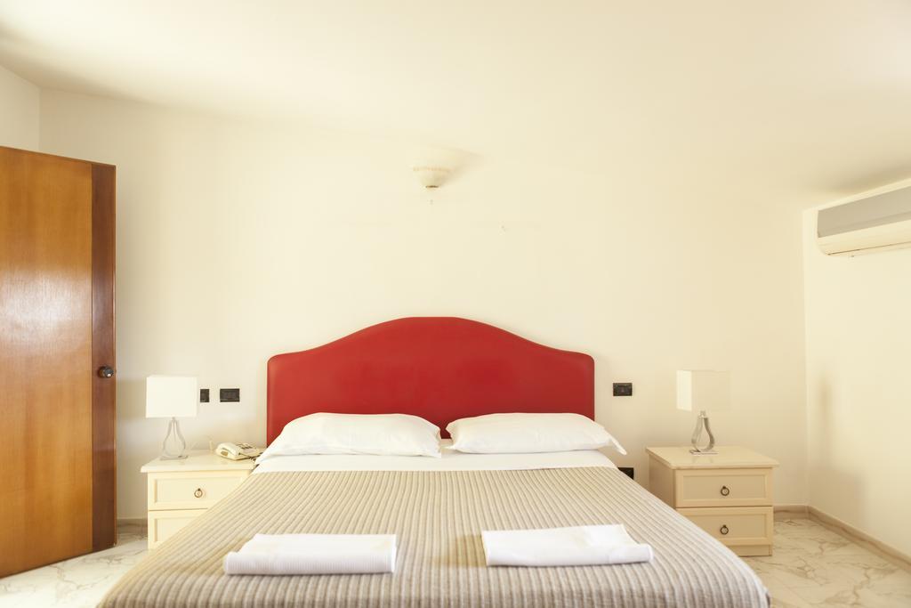 Hotel Villa Pirotta Sannicandro di Bari Εξωτερικό φωτογραφία